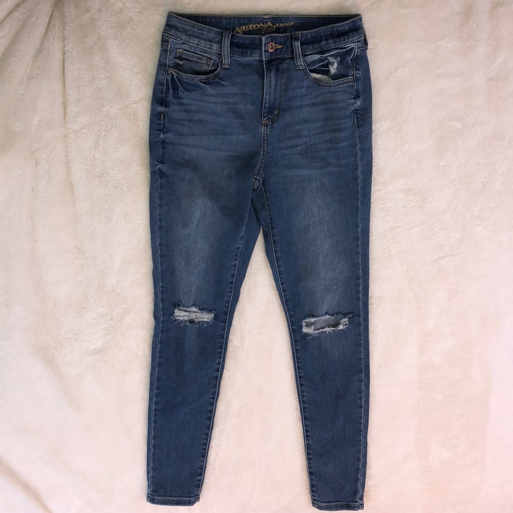 Arizona Jean Co Slightly Distressed Skinny Jeans